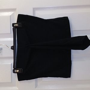 Medium sized tube top in black